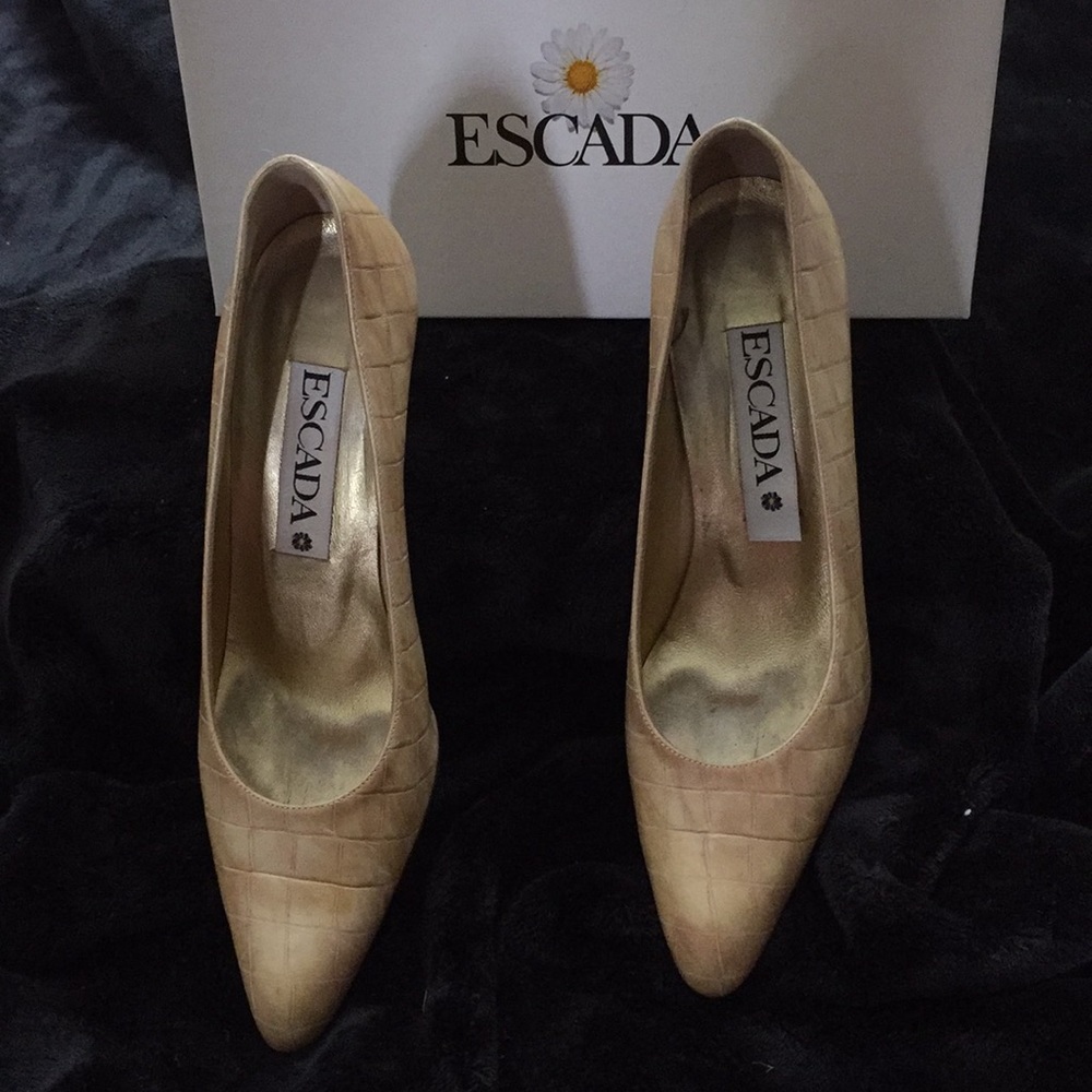 Escada pumps
